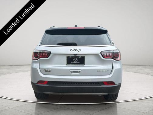 Silver Zynith Metallic Clearcoat 2024 Jeep Compass Limited