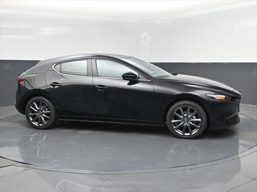 2025 Mazda Mazda3 FWD w/Preferred Package