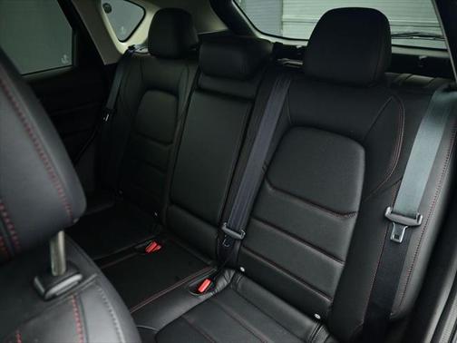 2024 Mazda CX-5 Carbon Edition