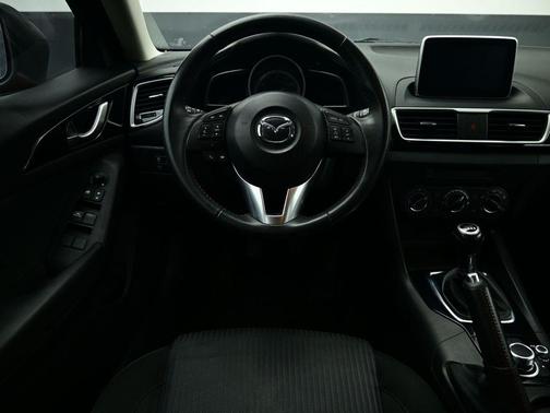 2015 Mazda Mazda3 i Touring