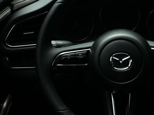 2025 Mazda CX-90 PHEV Premium Plus