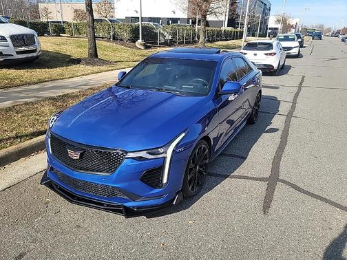 2023 Cadillac CT4 Sport