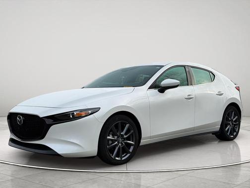 Snowflake White Pearl Mica 2023 Mazda Mazda3 2.5 S Select