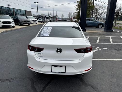 Snowflake White Pearl Mica 2026 Mazda Mazda3 FWD w/Preferred Package