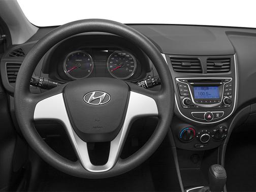 Electrolyte Green Pearl 2014 Hyundai Accent SE