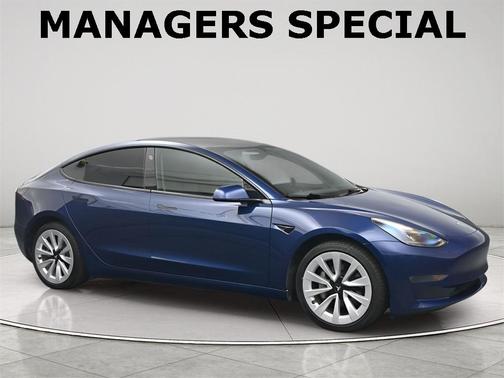 2022 Tesla Model 3 Standard Range