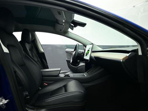 2022 Tesla Model 3 Standard Range