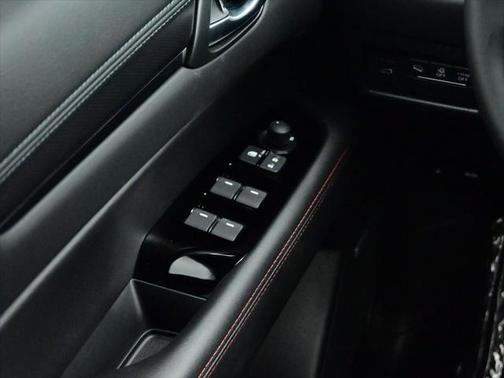 2025 Mazda CX-5 Carbon Edition