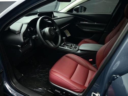 2026 Mazda CX-30 2.5 S Carbon Edition