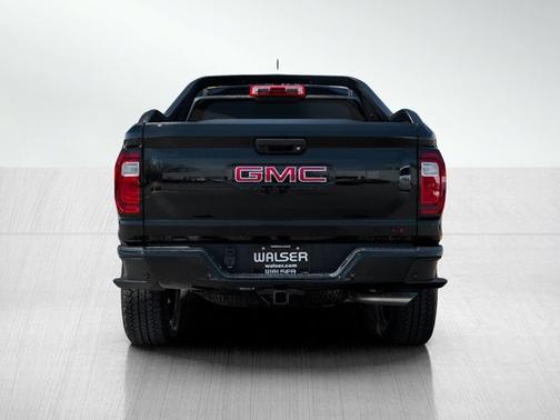 2025 GMC Canyon 4WD AT4