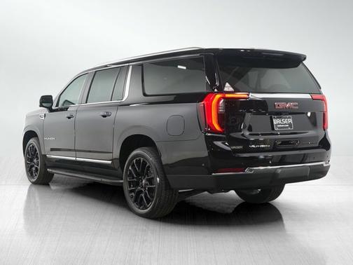 2025 GMC Yukon XL Elevation