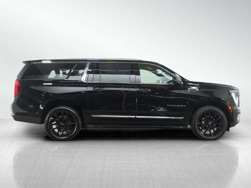 2025 GMC Yukon XL Elevation