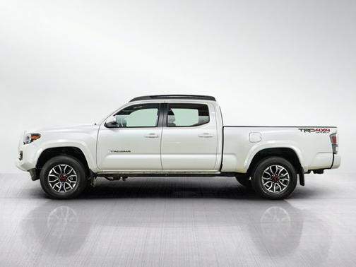 Pearl 2021 Toyota Tacoma TRD Sport