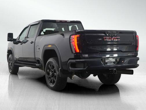 2025 GMC Sierra 2500 AT4