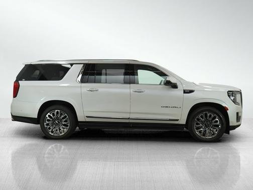 2024 GMC Yukon XL Denali Ultimate