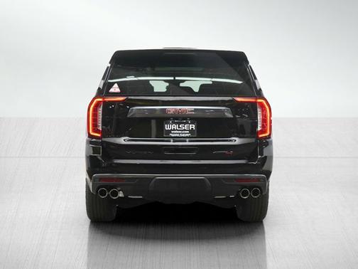 Onyx Black 2023 GMC Yukon AT4