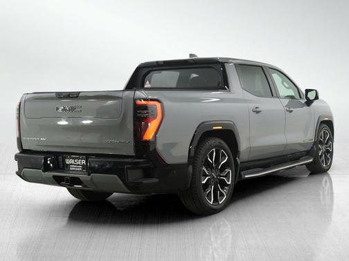 2024 GMC Sierra EV Denali Edition 1