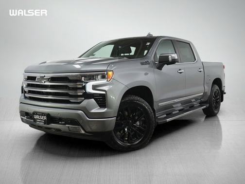 Sterling Gray Metallic 2024 Chevrolet Silverado 1500 High Country