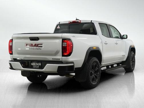 Summit White 2025 GMC Canyon 4WD Elevation