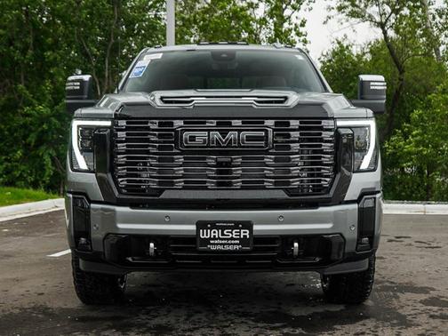 2025 GMC Sierra 3500 Denali
