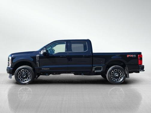 Agate Black Metallic 2026 Ford F-350 Platinum