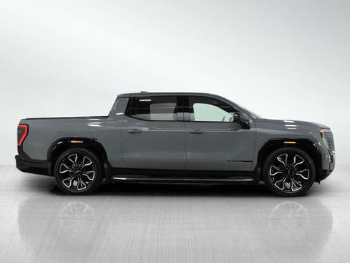 2024 GMC Sierra EV Denali Edition 1