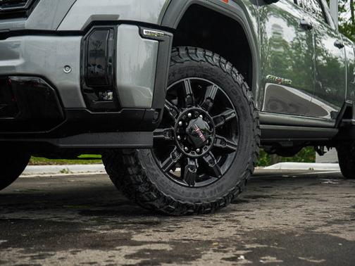 2025 GMC Sierra 3500 AT4