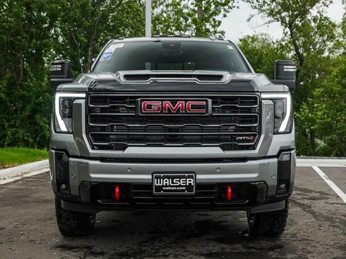 2025 GMC Sierra 3500 AT4