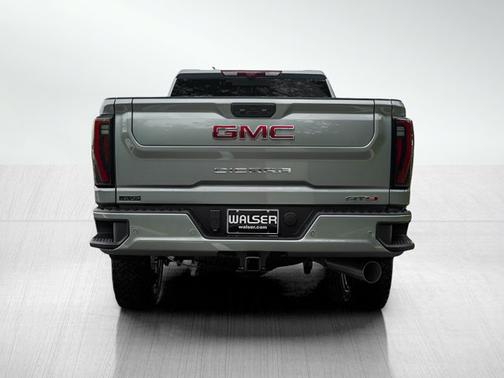 2025 GMC Sierra 3500 AT4