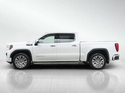 White Frost Tricoat 2022 GMC Sierra 1500 Denali