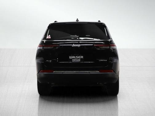 Diamond Black Crystal Pearlcoat 2025 Jeep Grand Cherokee L Limited