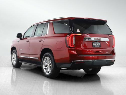 Volcanic Red Tintcoat 2023 GMC Yukon SLT