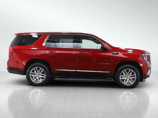 Volcanic Red Tintcoat 2023 GMC Yukon SLT