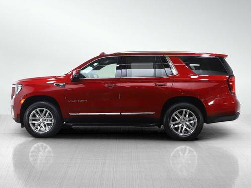Volcanic Red Tintcoat 2023 GMC Yukon SLT