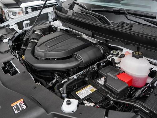 Glacier White Tricoat 2026 GMC Acadia Denali