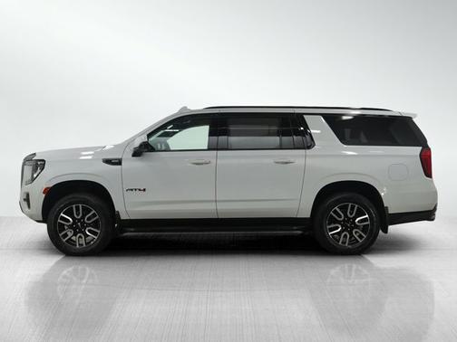 2024 GMC Yukon XL AT4