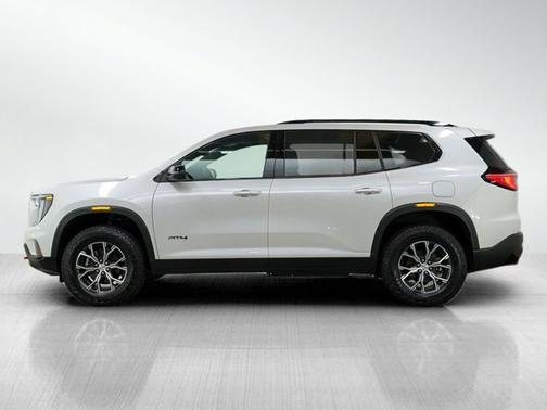 2024 GMC Acadia AWD AT4