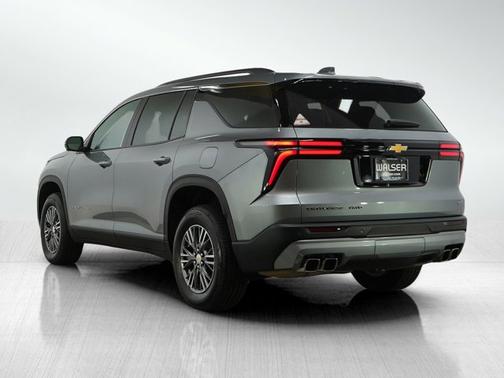 2024 Chevrolet Traverse AWD LT