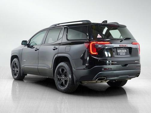 2021 GMC Acadia AT4