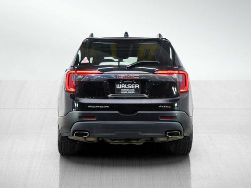 2021 GMC Acadia AT4