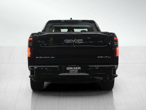 Onyx Black 2025 GMC Sierra EV Extended Range Denali