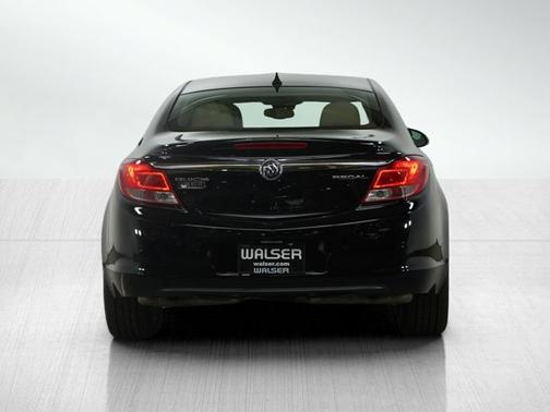 2012 Buick Regal Premium 1