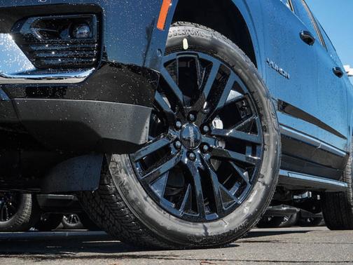 2025 GMC Yukon XL Elevation