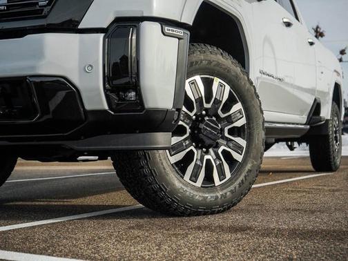 2026 GMC Sierra 3500 Denali