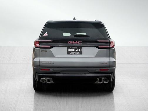 2026 GMC Acadia AWD AT4