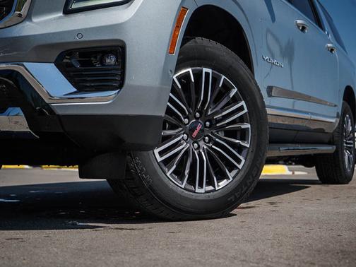 2025 GMC Yukon XL Elevation