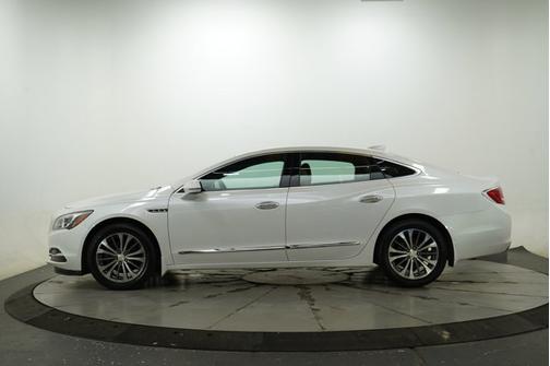 2017 Buick LaCrosse Essence