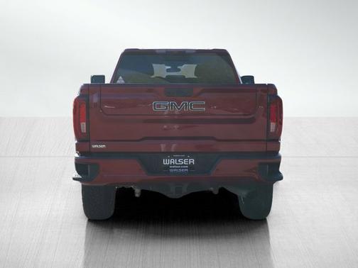 Cayenne Red Tintcoat 2023 GMC Sierra 2500 AT4