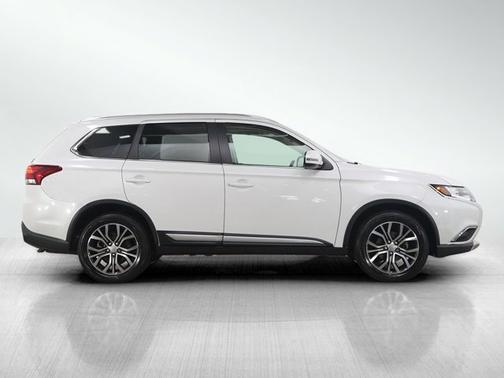 2017 Mitsubishi Outlander SEL