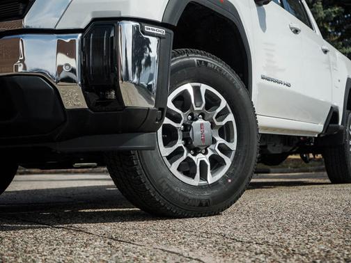 2025 GMC Sierra 3500 SLE